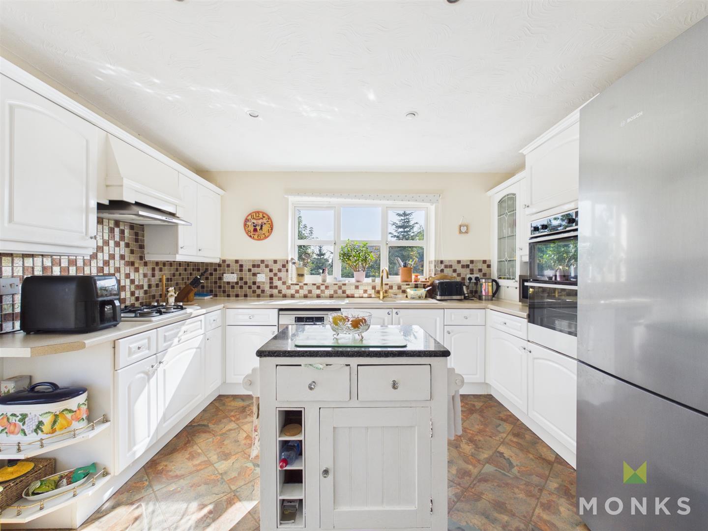 11 St. Annes Drive, Oswestry, SY10 9LU For Sale